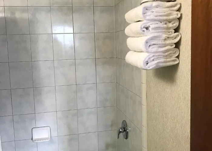 Hotel Surf 2*